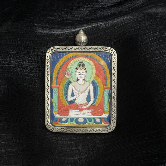 4x5cm Hand-Painted Tibetan Tsigang School Mahasthamaprapta (Da Shi Zhi) Buddhist Pendant: Tibetan Buddhist Jewelry