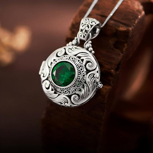 Handcrafted green zircon silver Gau Box pendant, unisex Tibetan necklace for storing charms and spiritual protection, Tibetan Buddhist Jewelry Culture Jewelry art