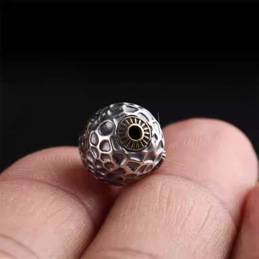 Handcrafted silver dragon bead bracelet with natural agate spacers, vintage Tibetan-style jewelry, symbolizes strength and protection, perfect for daily wear or gifting.