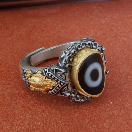 Handcrafted silver ring featuring Green Tara with the One Eye symbol, a powerful Tibetan Buddhist design for spiritual protection and enlightenment.