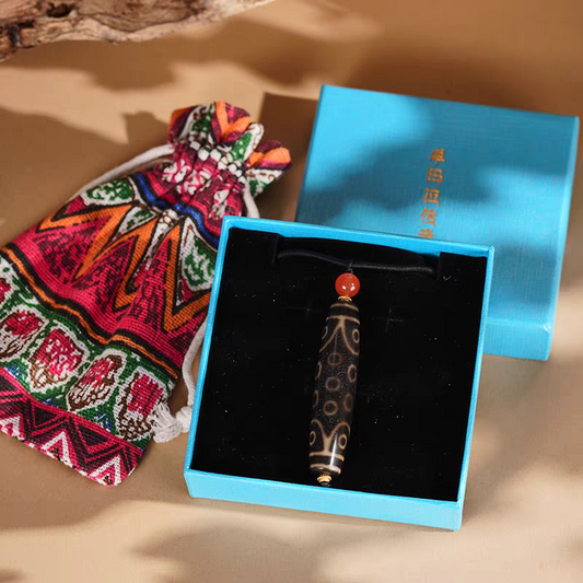 Purely handmade pure 21-eyed Dzi beads necklace, reflecting the heritage of Tibetan Buddhist Jewelry Culture jewelry art.