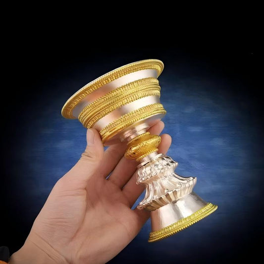 tibetan-buddhist Nepal Gilt Bronze Lamp: Buddhist items art