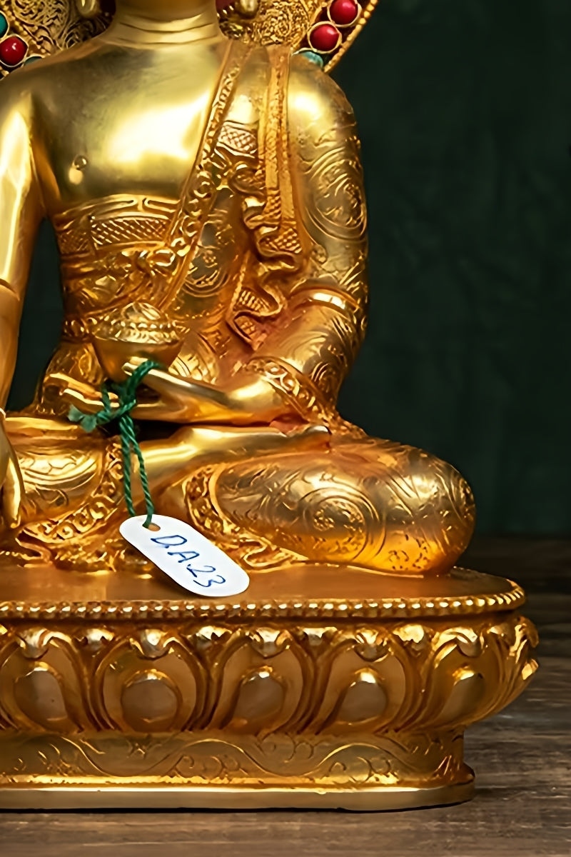 Tibetan-buddhist Shakyamuni seated Buddha statue, handmade copper and mineral pigment painting, symbolizing compassion and enlightenment.