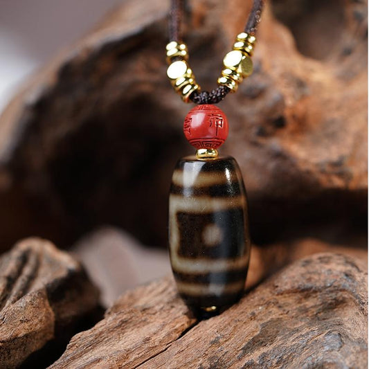 Tibetan Buddhist moon and sun agate pendant necklace inspired by Thangka painting, featuring natural agate, copper, and cinnabar beads — a spiritual jewelry piece symbolizing cosmic balance and protection.