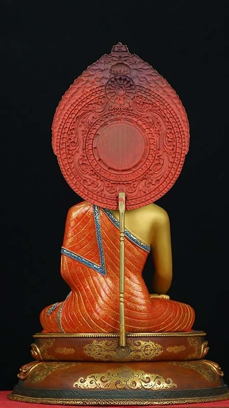 Handmade Tibetan Buddhist Amitabha Buddha Statue – Gilded with Mineral Paint and Detailed Artwork – Sacred Buddhist Sculpture