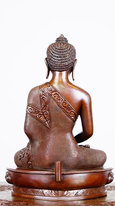 "Handcrafted copper Amitabha Buddha statue from Tibetan Buddhism, featuring beautiful mineral pigment details. A symbol of peace and enlightenment."