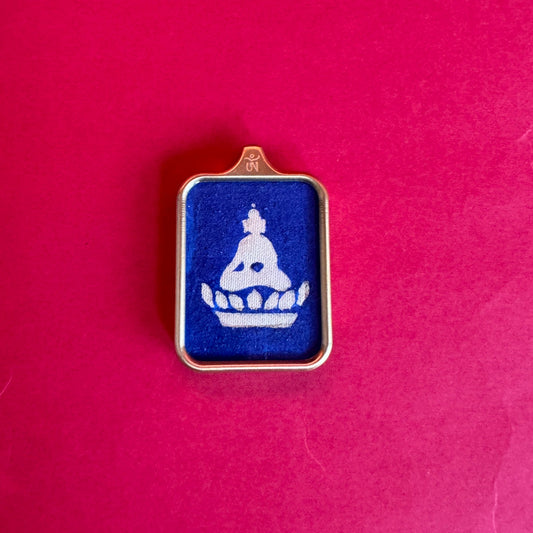 Hand-painted Rekong Formless Buddha (无相佛) Thangka pendant 2x3cm with steel casing featuring acceptance and inner peace, representing wisdom and freedom in Buddhist tradition.