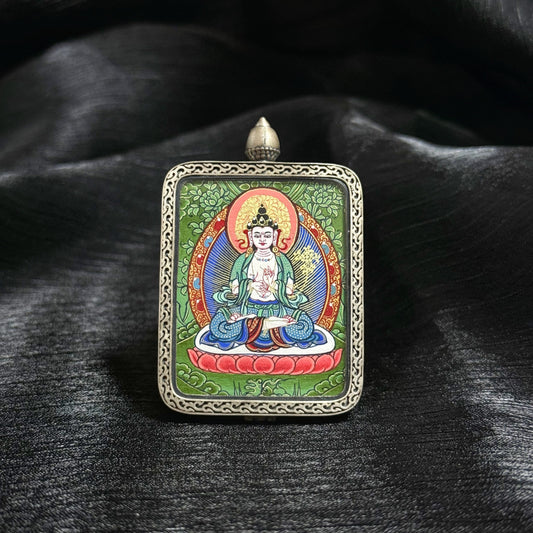Detailed view of the presentation and casing for the Mahasthamaprapta Cuiying Thangka pendant, symbolising wisdom and tradition in Buddhist practice.