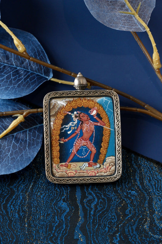 Narodakini Vajrayana thangka amulet used in Tibetan Buddhism for spiritual protection and transformative practice.