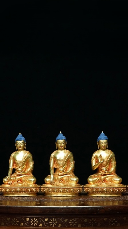 Exquisite Five Dhyani Buddhas statue handcrafted with gilded finish and mineral paint, embodying the profound teachings and beauty of Tibetan Buddhism.
