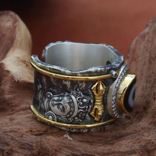 Hand-painted silver Green Tara Vajra ring inspired by Tibetan Buddhist Jewelry Culture, a jewelry art piece symbolizing protection and spiritual power.