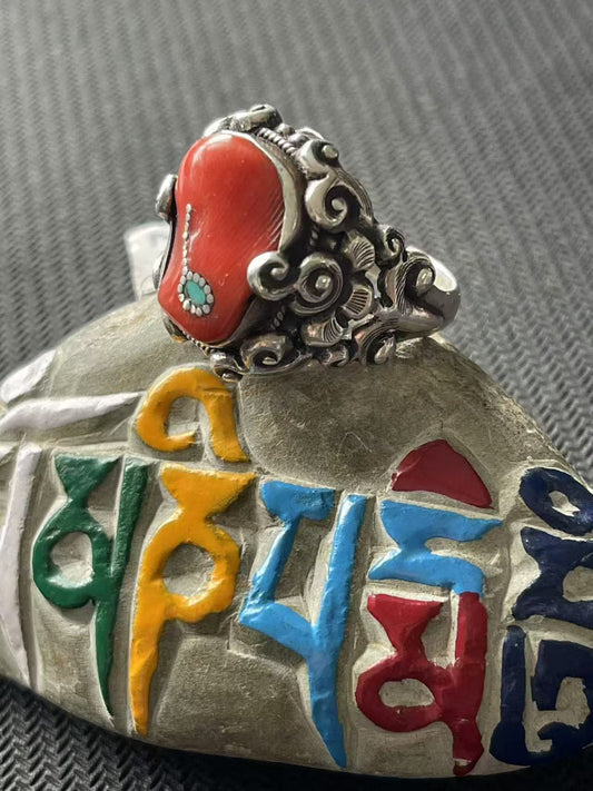 tibetan-buddhist jewelry: 925 silver red palace art ring