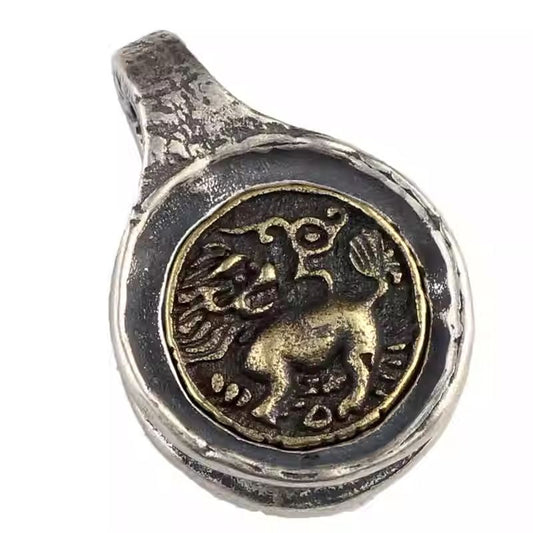 Tibetan Buddhist Jewelry Culture silver snow lion clasp, large beads DIY bracelet accessory, Tibetan Jewelry art, handcrafted with spiritual symbolism