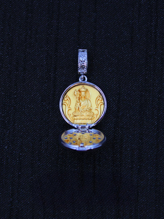 Handmade 925 sterling silver Kshitigarbha (Jizo) Gau box pendant with 24K gold plating, a core piece of Tibetan Buddhist sacrificial implements culture for clearing karma.