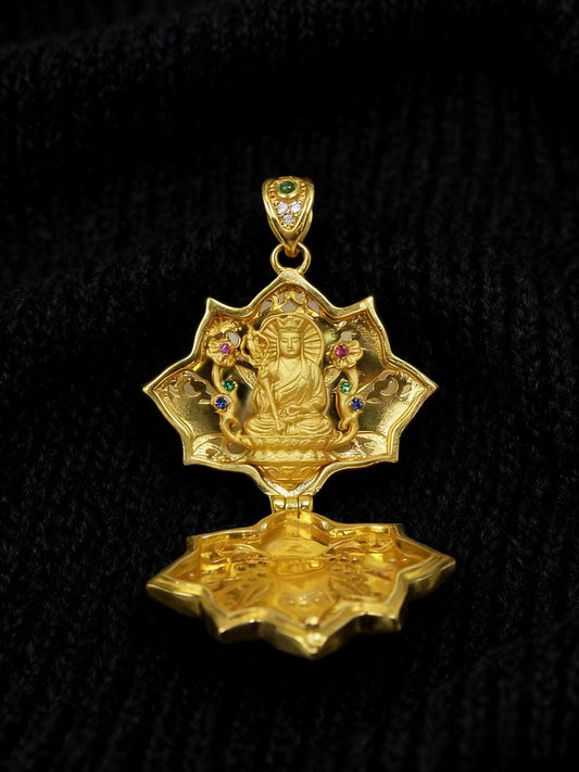 Handmade 925 silver 24K gold Kshitigarbha Gau box with a diamond-set lotus design, a sacred piece of Tibetan Buddhist sacrificial implements culture.