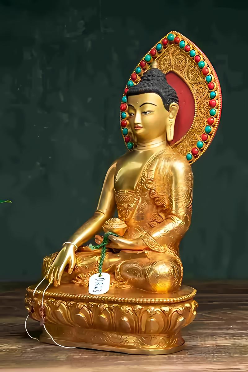 Sacred Shakyamuni Buddha bronze statue, Tibetan Buddha art, handmade with copper and mineral pigments for meditation and inner peace.