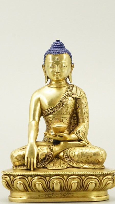 Handmade Shakyamuni gilt Buddha statue, deeply spiritual art piece, authentic Tibetan Buddhist statues and Buddha statue art.