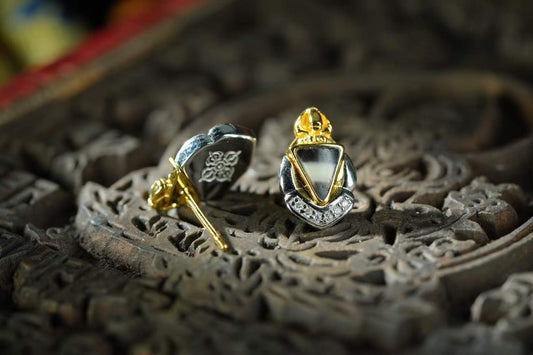 "S925 Silver Vajra Peg Earrings - Handcrafted Tibetan Buddhist Spiritual Jewelry"