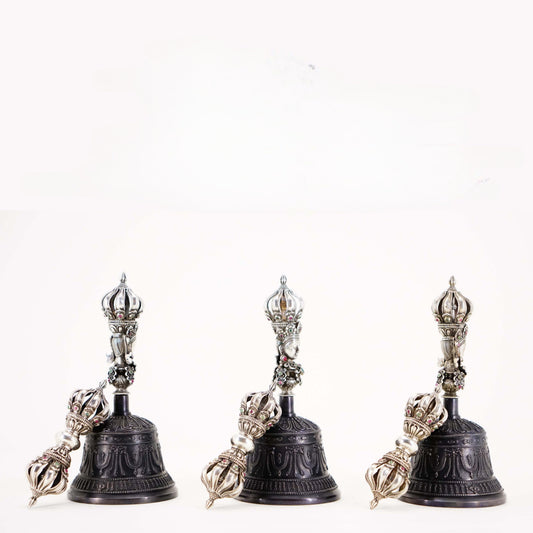 Tibetan-Buddhist Handcrafted 17cm Silver Vajra – Ritual Implements Art