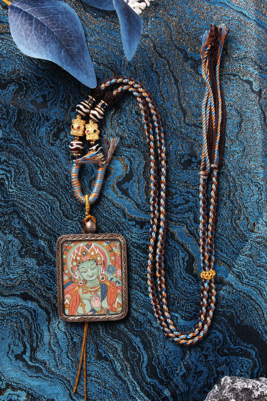3.5x4.5cm Tibet Qi'gang Style Hand-painted Green Tara Buddha Head Buddhist Pendant: The Tibetan Buddhist Jewelry