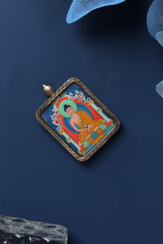 The Light of the Pure Land: Finding Peace with Amitabha Buddha