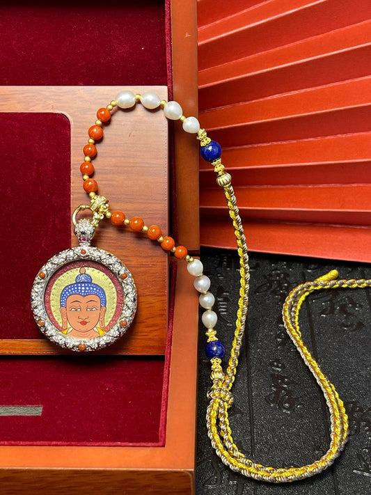 Amitabha Buddha Head in Wearable Form: Supreme Wisdom and a Smooth Life