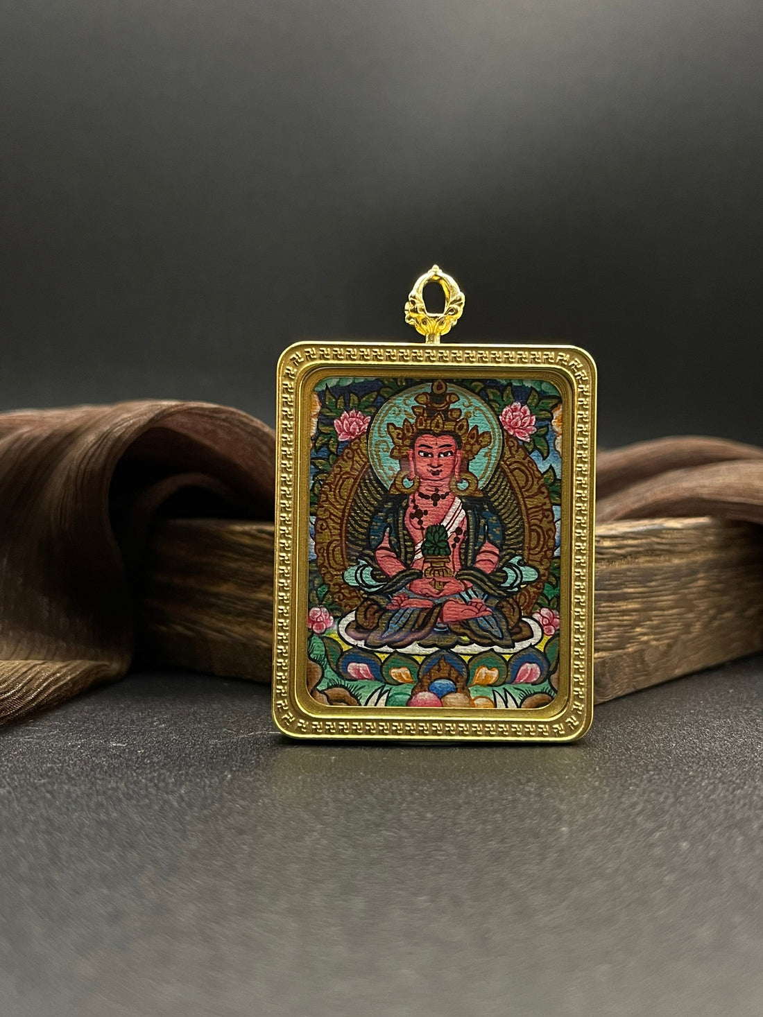 3.5x4.5cm Hand-Painted Nepal Amitayus (长寿佛) Buddhist Pendant with Titanium Casing: Remove Tibetan Buddhist Jewelry