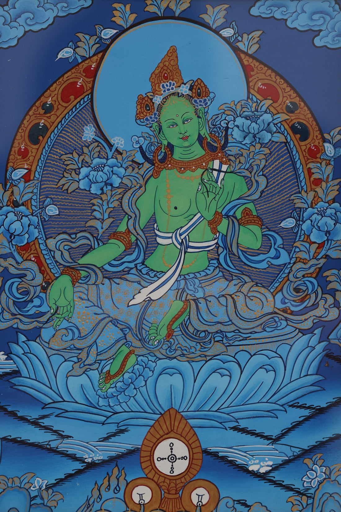 The Emerald Compassion in Blue Thangka: The Saving Light and Millennium Faith of Green Tara in Tibetan Buddhism
