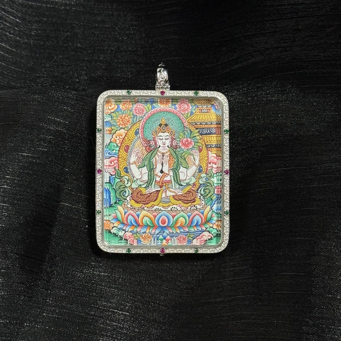 4x5cm Hand-Painted Four-Armed Avalokiteshvara with Eight Guardians and Mandala Buddhist Tibetan Buddhist Jewelry