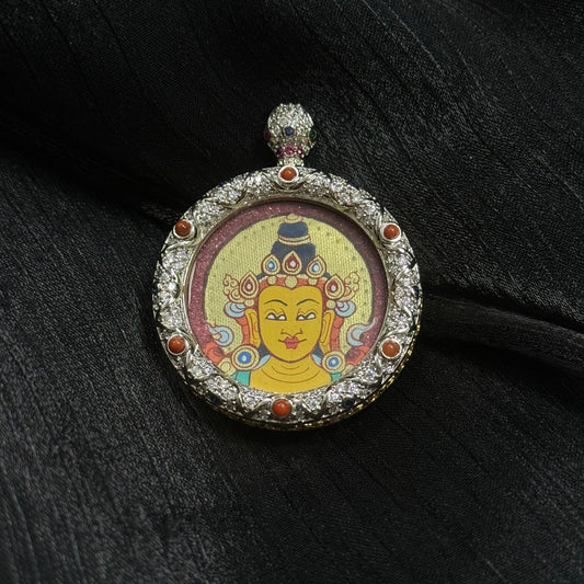 3x3cm Hand-Painted Rekong Red-Gold Manjushri Buddha Head Buddhist Pendant: Wisdom and Tibetan Buddhist Jewelry