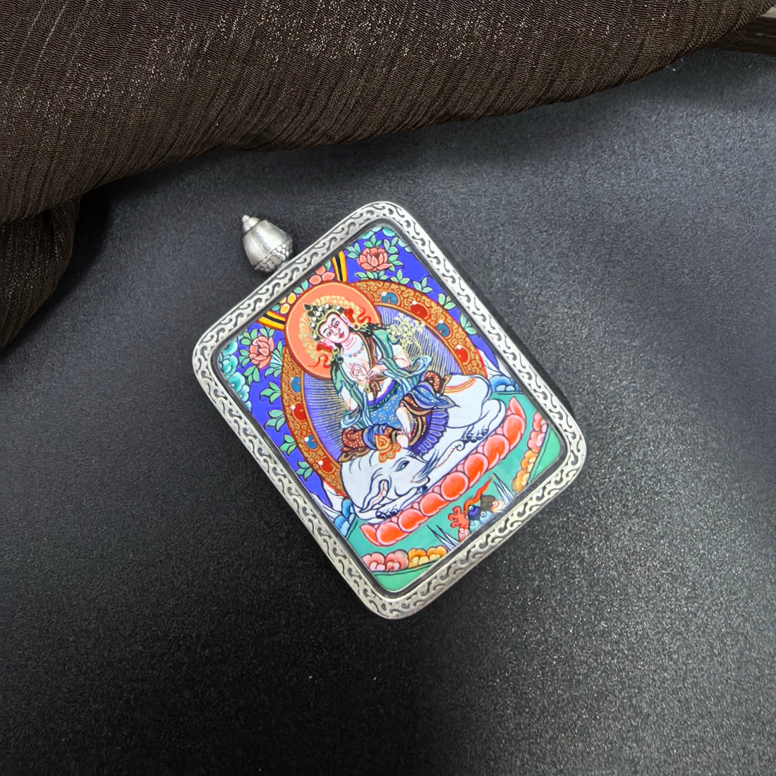 The Bodhisattva of Great Conduct and Truth: Samantabhadra and the Rekong Thangka in 925 Silver