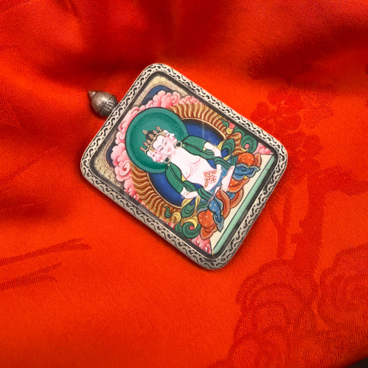 The Buddha of Luminous Wisdom: Vairocana and the Tibet Red Cloud Thangka in 925 Silver