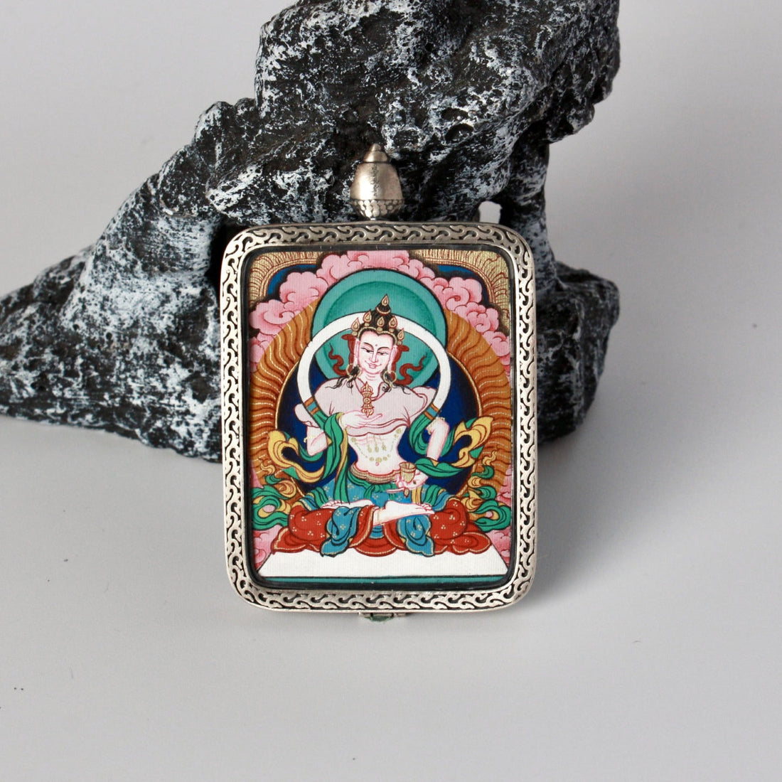 4x5cm Vajrasattva Nepal Buddhist Pendant: The Primordial Buddha of Tibetan Buddhist Jewelry