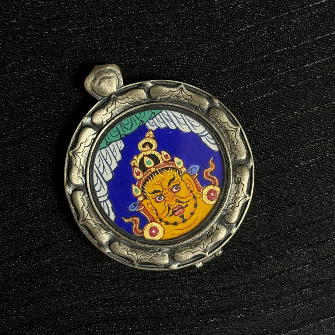 The Head of the Five Wealth Deities in Buddha-Head Form: Wealth and Blessing with the Rekong Yellow Jambhala Buddha Head Thangka