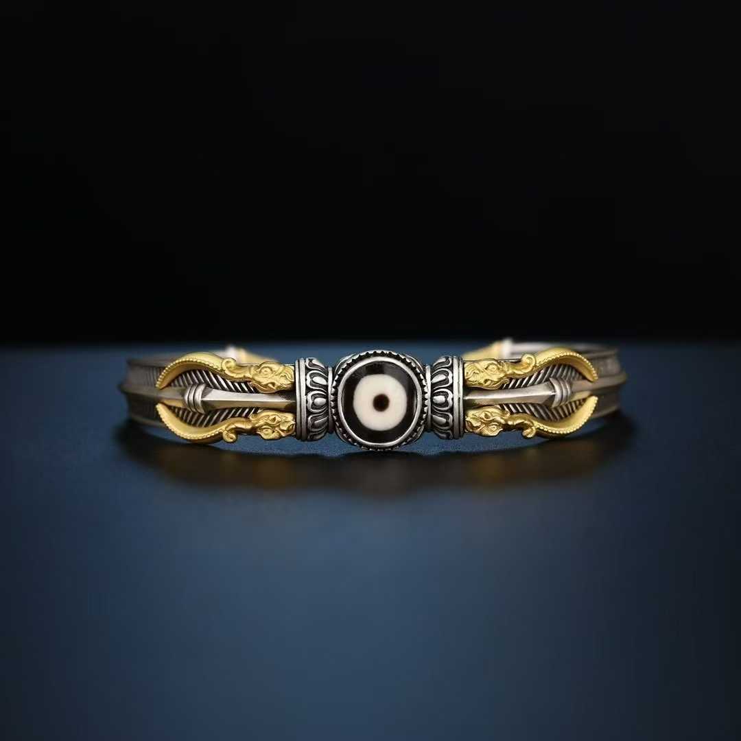 Tibetan-Buddhist Capricorn Vajra Bracelet · Handcrafted Silver Fine Inlay