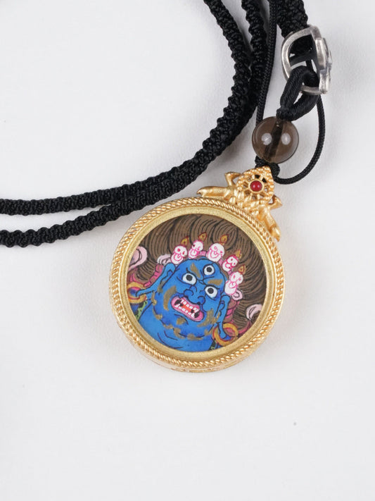 Black Dzambhala Round Thangka Pendant – Hand-Painted Tibetan Buddhist Wealth Protector in Gold & Mineral Pigments (2cm)