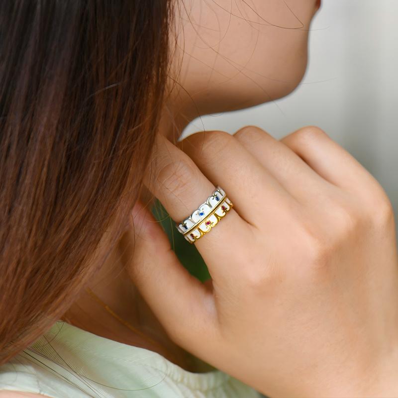 Bespoke red corundum wedding bands, a masterpiece of passion and fine Jewelry art.