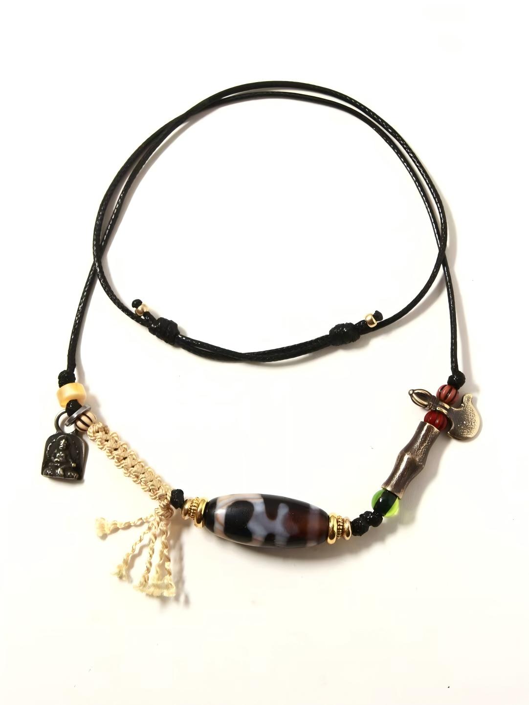 Agate Tianzhu and TianTie with silver accents, paired with a water waves Daro motif, representing spiritual growth and protection in Tibetan Jewelry Art.
