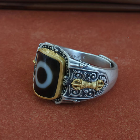  Intricate hand-carved ancient Dzi-style Vajra ring, showcasing artisan jewelry art inspired by Tibetan Buddhist traditions.