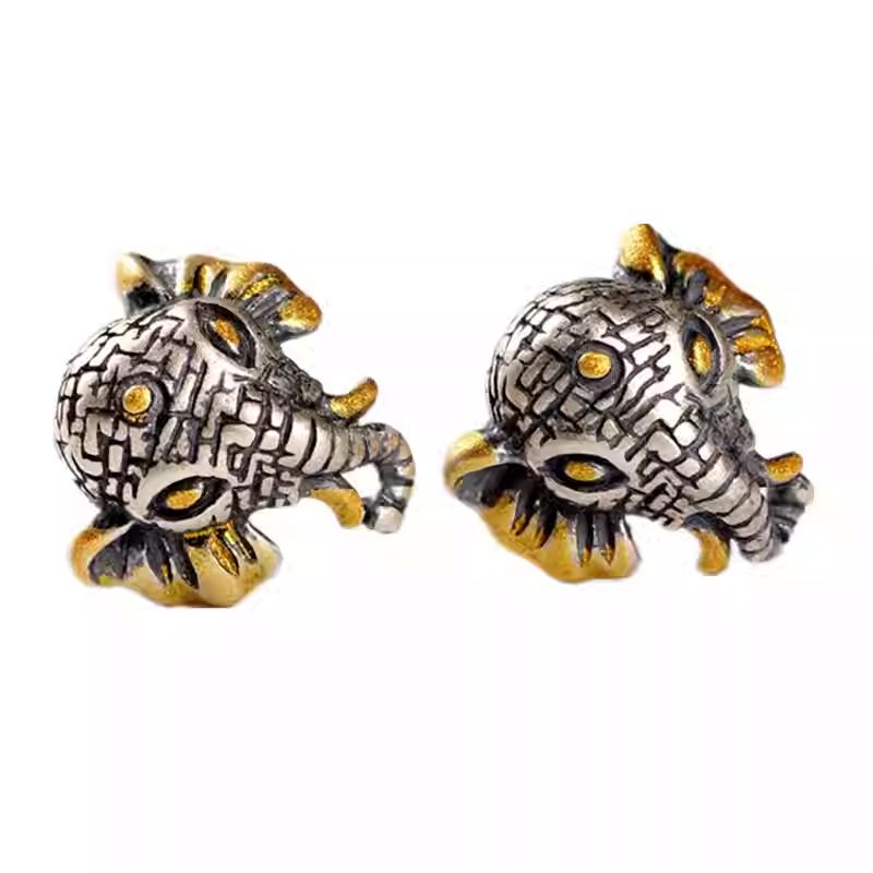 Tibetan Buddhist Jewelry Culture handmade gold-plated silver elephant earrings, a charming piece of Jewelry art.
