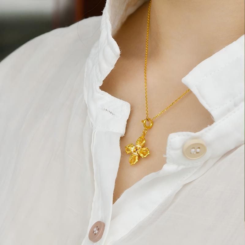 Tibetan-Buddhist Jewelry Culture handmade sterling silver Vajra Dorje necklace, a powerful piece of Jewelry art for spiritual strength.