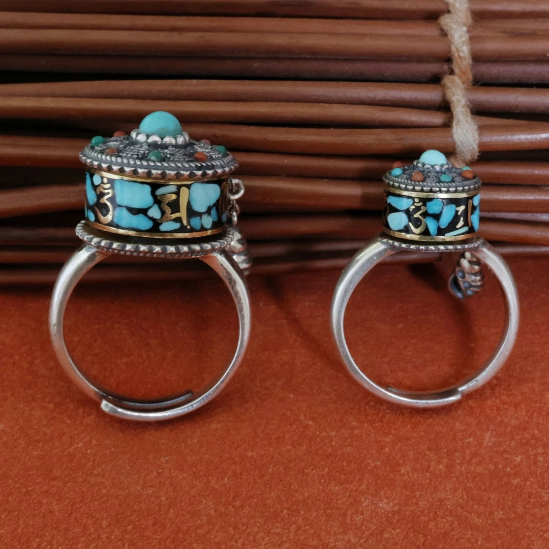 Handmade 925 silver Blue Six-Syllable Mantra ring, a symbol of compassion in Tibetan Buddhist Jewelry Culture and jewelry art.