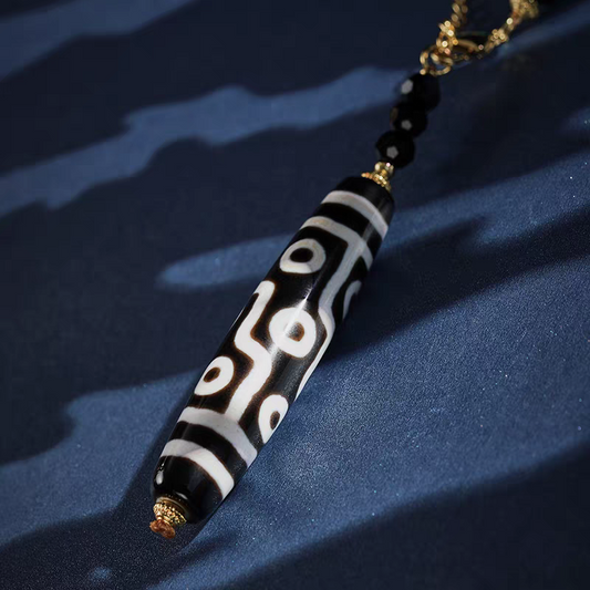 Tibetan-Buddhist Black-White Nine-Eyed Agate Dzi Art Pendant