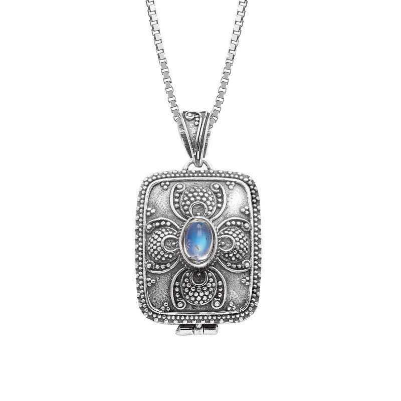 Handcrafted Tibetan-style Guanyin silver pendant with black cubic zirconia, unisex vintage ethnic protection necklace, exquisite Tibetan Buddhist Jewelry Culture Jewelry art