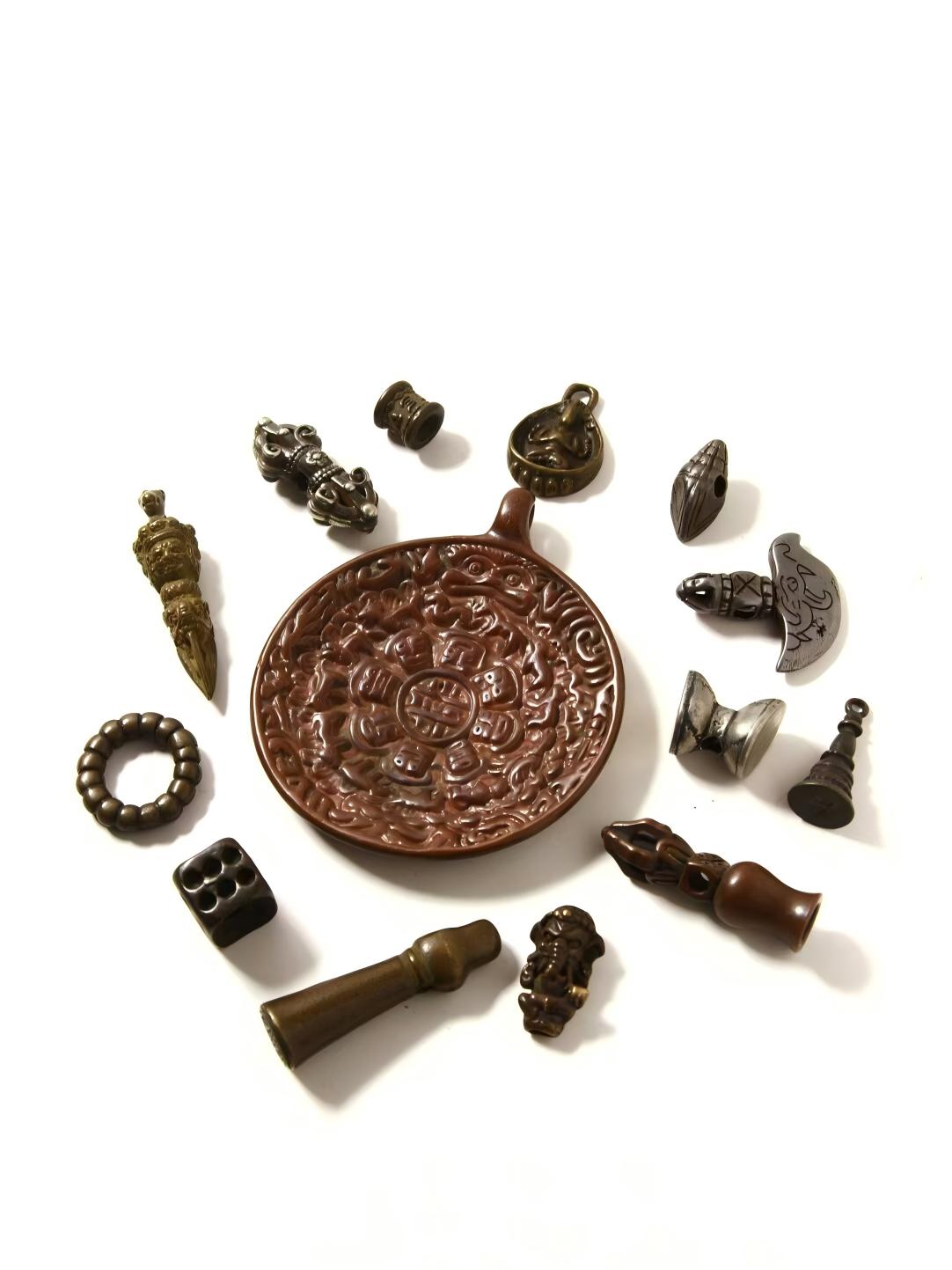 Pure handmade Frog Mouth Square Chao Tian Hou design, embodying power and spiritual enlightenment in Tibetan Buddhist Jewelry Art, perfect for meditation spaces.