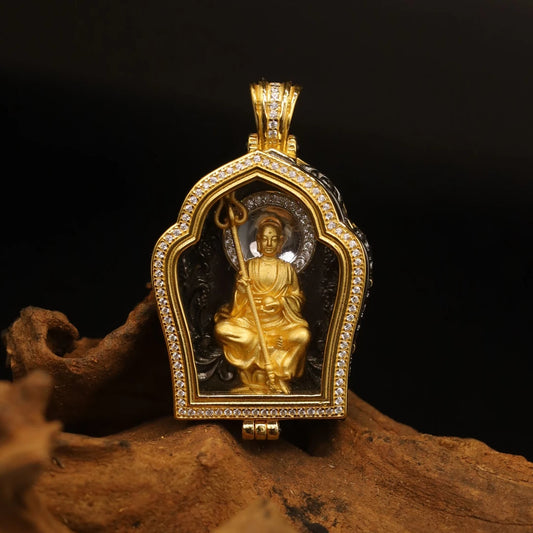 Hand-painted silver zircon Ksitigarbha pendant, reflecting Tibetan Buddhist jewelry culture and exquisite jewelry art craftsmanship, ideal for gifting, meditation, or personal spiritual adornment.