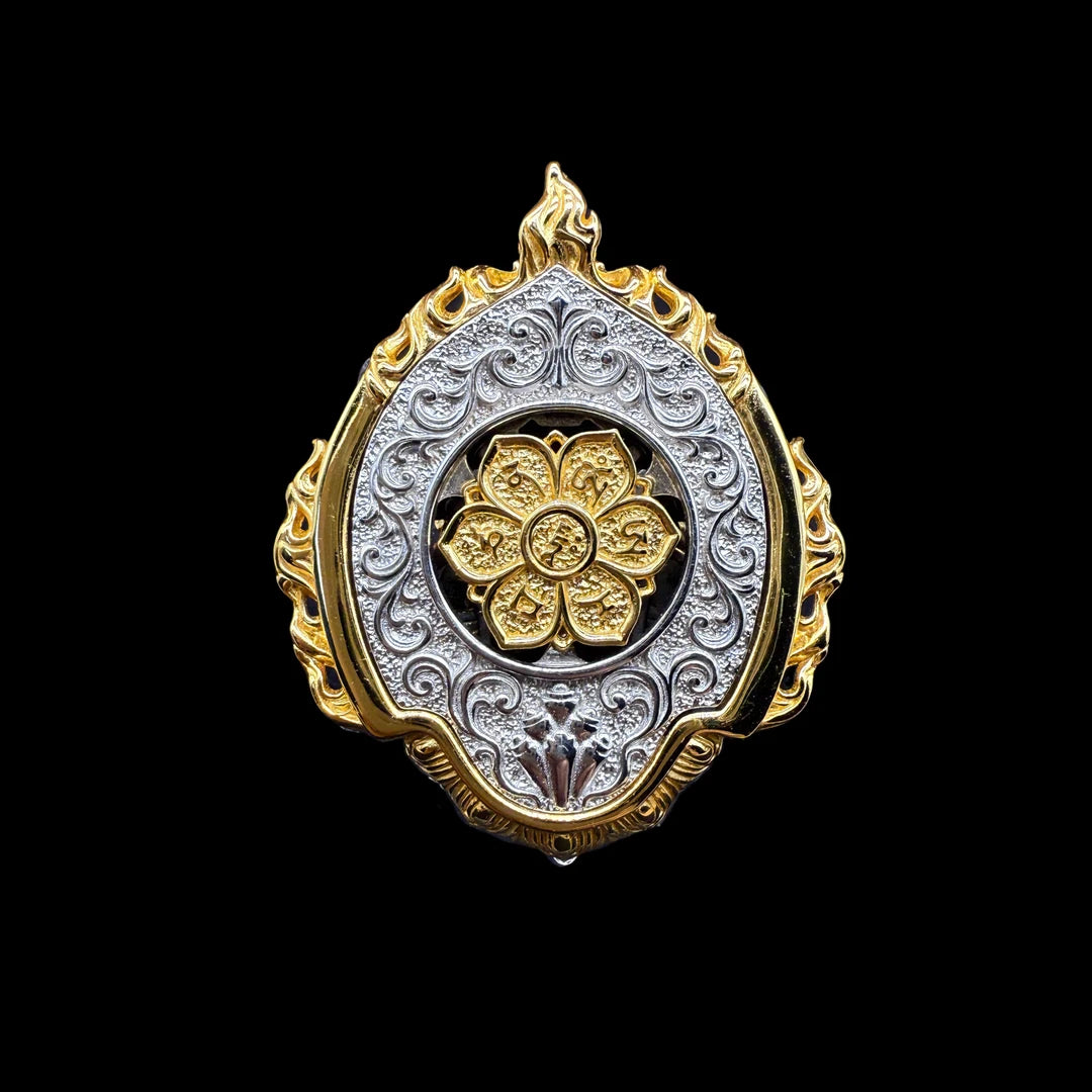 Unique handmade silver zircon Yellow Jambhala pendant with detailed carvings, showcasing Tibetan Buddhist jewelry culture and artisan jewelry art, perfect for collectors and spiritual wearers.