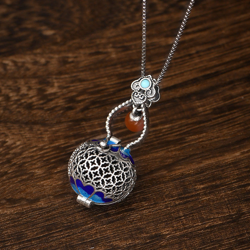 Tibetan handcrafted gourd silver pendant, hollow openable amulet for storing charms, Tibetan Buddhist Jewelry Culture Jewelry art