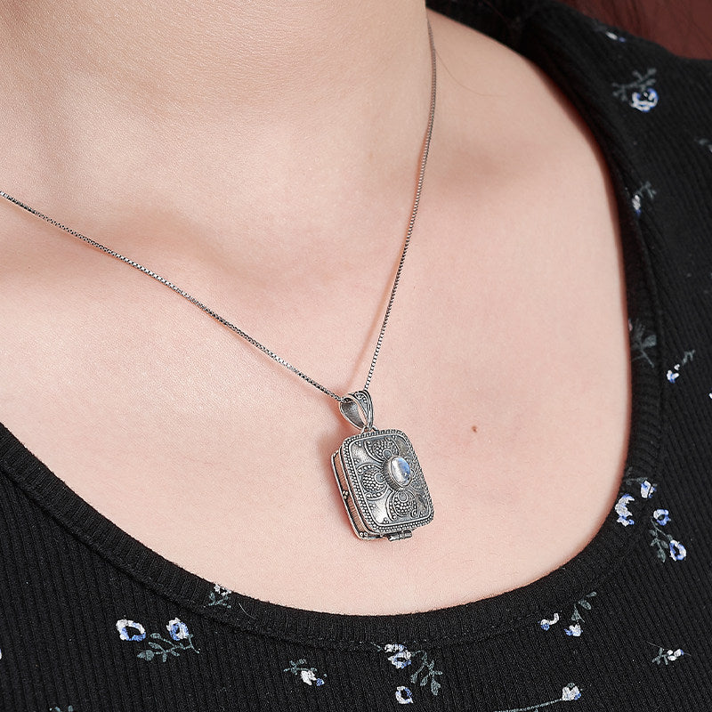 Handmade silver Guanyin pendant with black cubic zirconia, vintage Tibetan protection charm, unisex Tibetan Buddhist Jewelry Culture Jewelry art