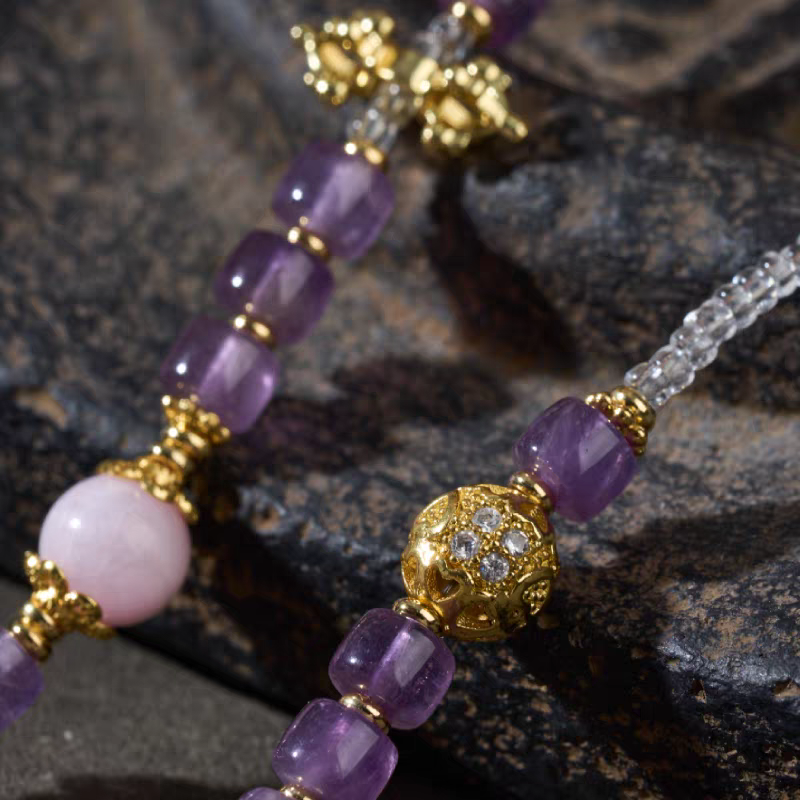 Handcrafted jewelry art clavicle necklace featuring a sacred Tang Tube Dzi with gold-inlaid details for wisdom and wealth.